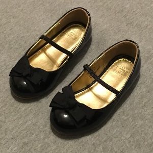 SOLD 🌸 Janie and Jack Black Mary Jane Bow Shoes